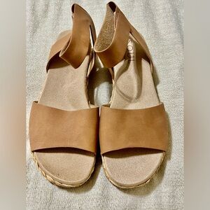 New Soul Naturalizer Deara Tan Sandals -Size 9.5